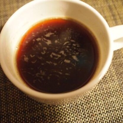 氷なくて（冷凍庫の諸事情）ホットでつくったらいつものコーヒー（笑）食材減って氷を作るスペースができたら絶対にやってみますね